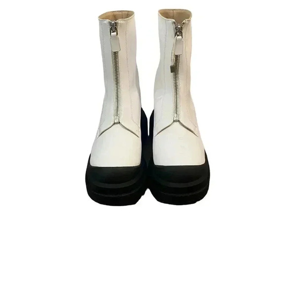 NWT Stuart Weitzman $830 Charli Sport Platform Booties Block Heel White Size 7B - Picture 2 of 14